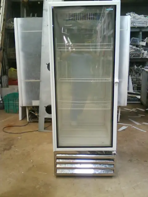 geladeiras-com-portas-de-vidro-10