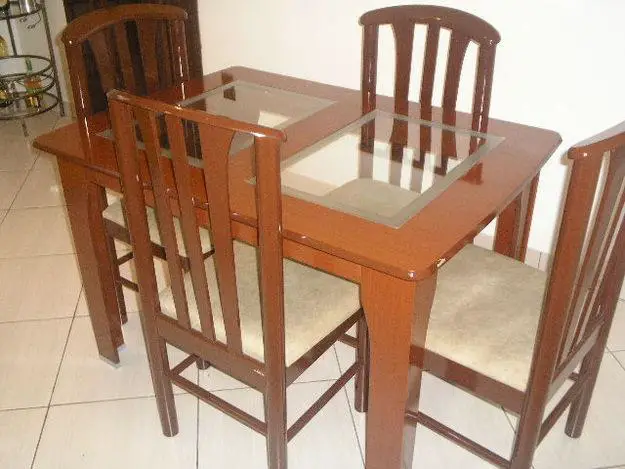 mesa-com-4-cadeiras-13