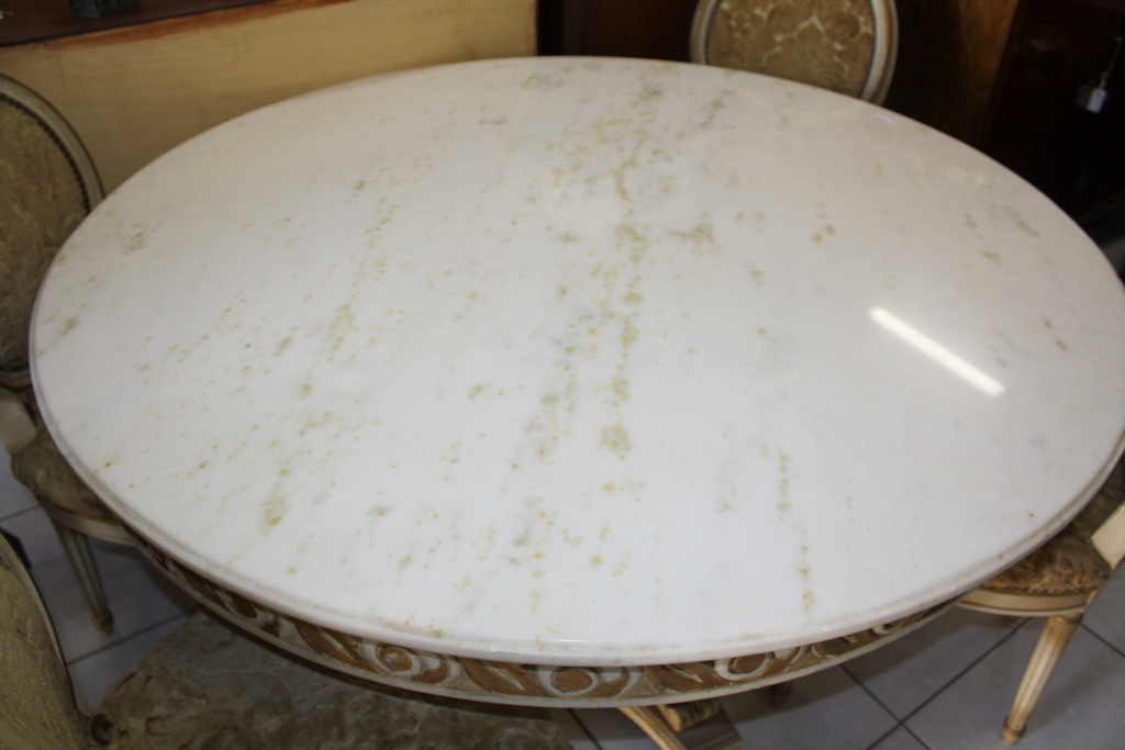 mesa-redonda-de-marmore-2