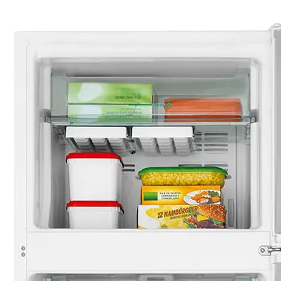 refrigerador-crm37eb-freezer