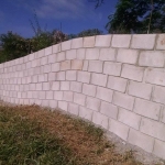 Muros de Divisa do Terreno (14)